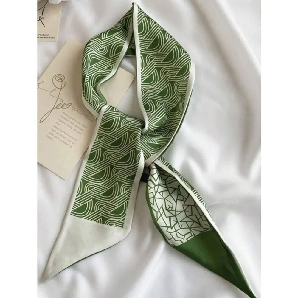 Green Patterned Scarf M1677
